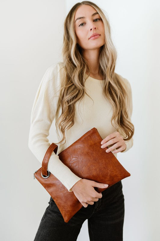 ALEXA OVERSIZED CLUTCH WITH WRISTLET