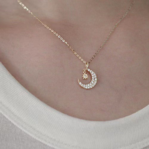 14K Gold Simple Crescent Necklace